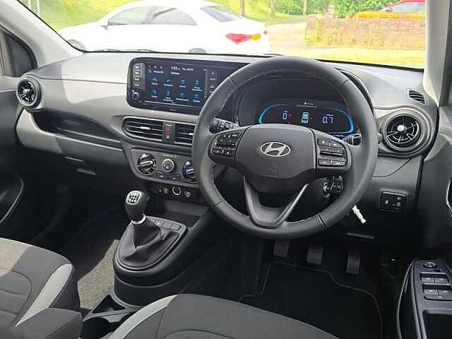 Hyundai I10 1.0 Advance Hatchback 5dr Petrol Manual Euro 6 (s/s) (63 ps) White