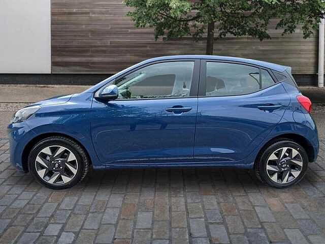 Hyundai I10 1.0 Advance Hatchback 5dr Petrol Auto Euro 6 (s/s) (63 ps) Vibrant Blue
