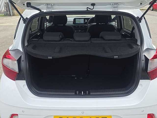 Hyundai i10 1.0 Advance Hatchback 5dr Petrol Auto Euro 6 (s/s) (63 ps)