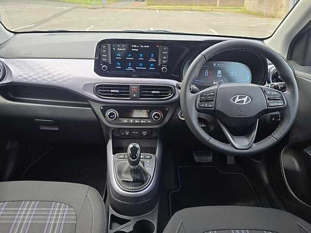 Hyundai i10 1.2 Premium Hatchback 5dr Petrol Auto Euro 6 (s/s) (79 ps)