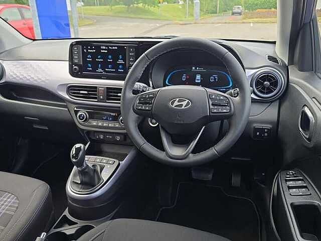 Hyundai i10 1.2 Premium Hatchback 5dr Petrol Auto Euro 6 (s/s) (79 ps)