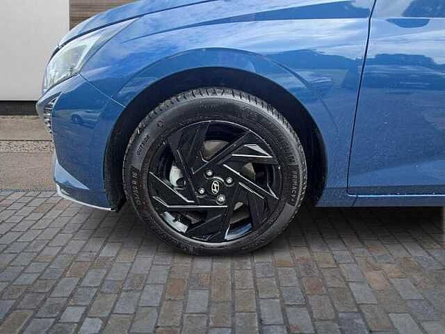 Hyundai I20 1.0 T-GDi Black Line Hatchback 5dr Petrol DCT Euro 6 (s/s) (90 ps) Blue