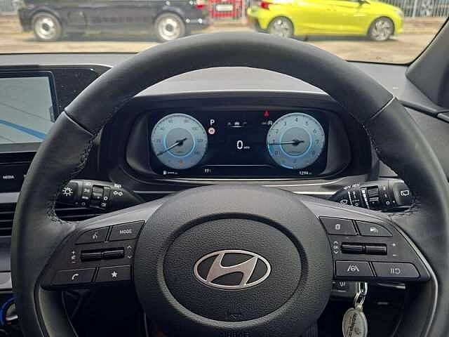 Hyundai I20 1.0 T-GDi Black Line Hatchback 5dr Petrol DCT Euro 6 (s/s) (90 ps) Blue