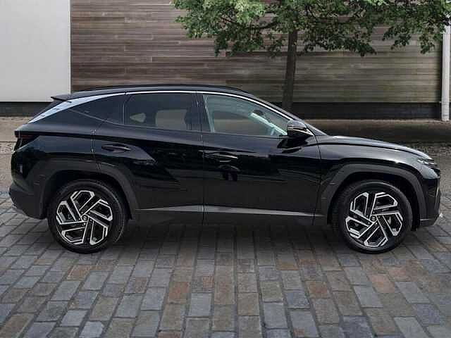 Hyundai TUCSON 1.6 T-GDi Ultimate SUV 5dr Petrol Hybrid Auto Euro 6 (s/s) (215 ps) Black