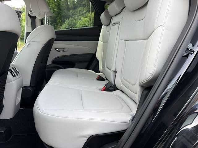 Hyundai TUCSON 1.6 T-GDi Ultimate SUV 5dr Petrol Hybrid Auto Euro 6 (s/s) (215 ps) Black