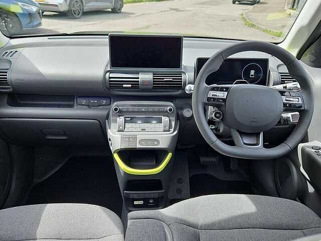 Hyundai INSTER Long Range 49kWh Cross SUV 5dr Electric Auto (115 ps)