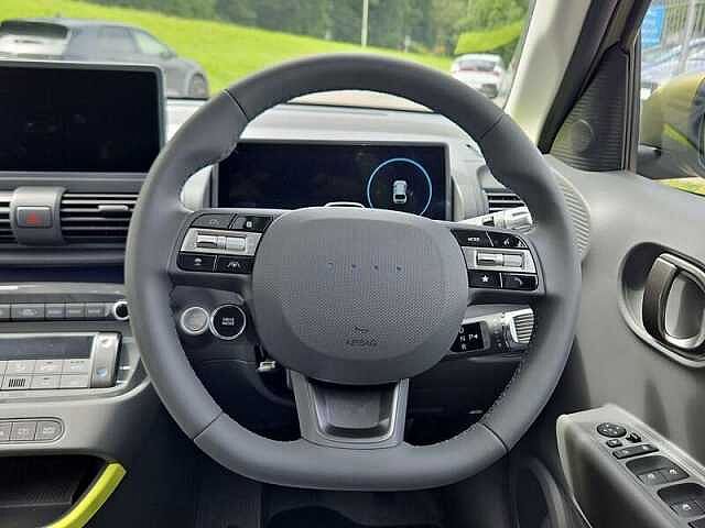 Hyundai INSTER Long Range 49kWh Cross SUV 5dr Electric Auto (115 ps)
