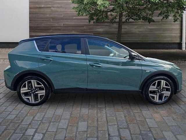 Hyundai BAYON 1.0 T-GDi MHEV Ultimate SUV 5dr Petrol Hybrid DCT Euro 6 (s/s) (120 ps)