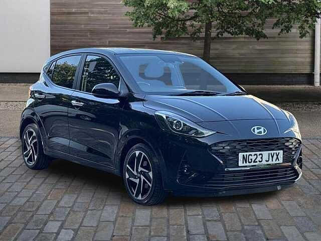 Hyundai i10 1.2 Premium Hatchback 5dr Petrol Manual Euro 6 (s/s) (84 ps)