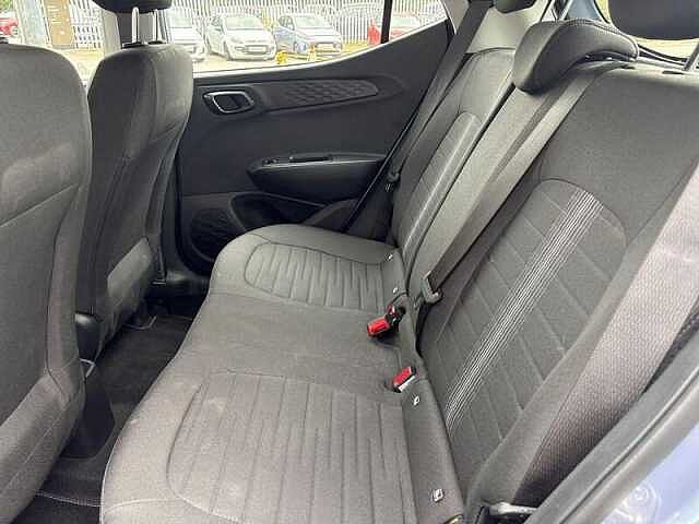 Hyundai i10 1.2 Advance Hatchback 5dr Petrol Manual Euro 6 (s/s) (84 ps)