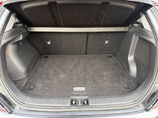 Hyundai KONA 1.6 h-GDi Premium SUV 5dr Petrol Hybrid DCT Euro 6 (s/s) (141 ps) Grey
