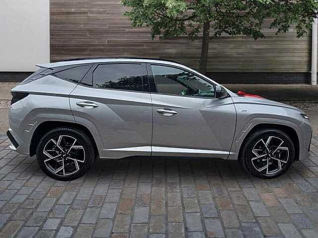 Hyundai TUCSON 1.6T N Line S SUV 5dr Petrol Hybrid Auto Euro 6 (s/s) (239 ps) Silver