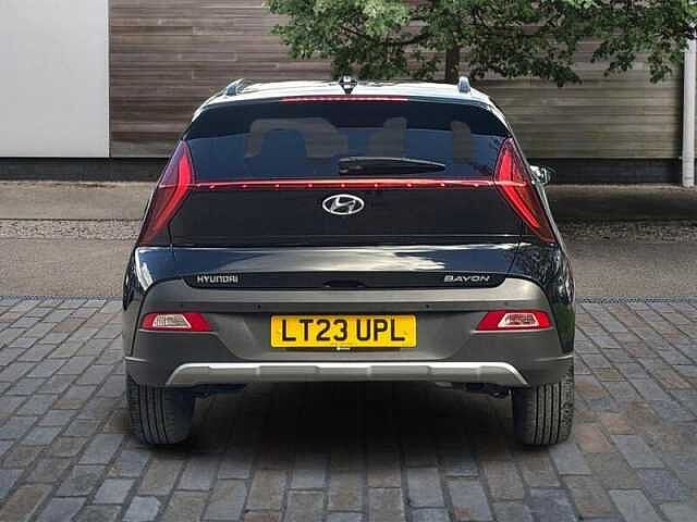 Hyundai BAYON 1.0 T-GDi MHEV Premium SUV 5dr Petrol Hybrid DCT Euro 6 (s/s) (100 ps) Black