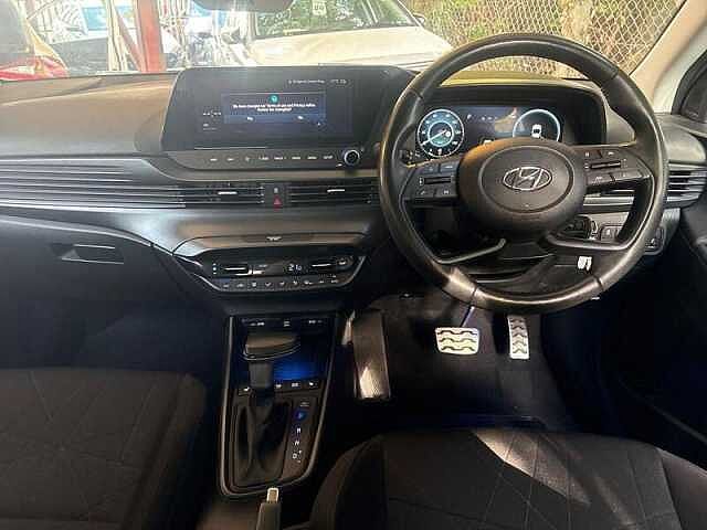 Hyundai BAYON 1.0 T-GDi MHEV Premium SUV 5dr Petrol Hybrid DCT Euro 6 (s/s) (100 ps) Black