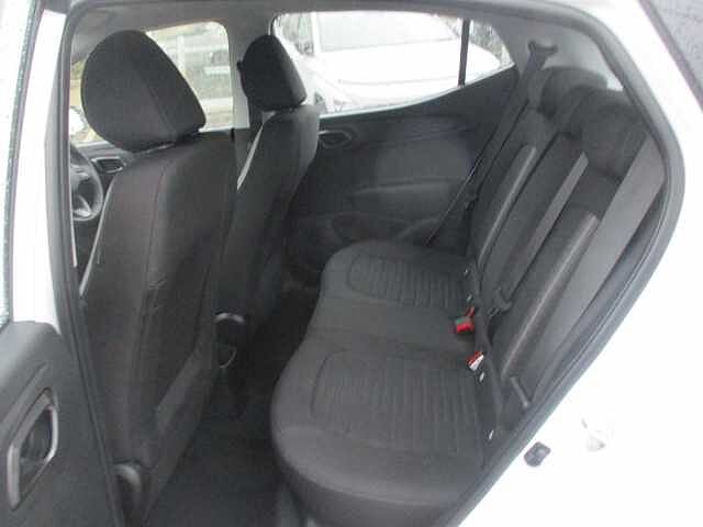 Hyundai i10 1.0 Advance Euro 6 (s/s) 5dr