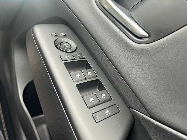 Hyundai KONA Hybrid 1.6 h-GDi Ultimate DCT Euro 6 (s/s) 5dr