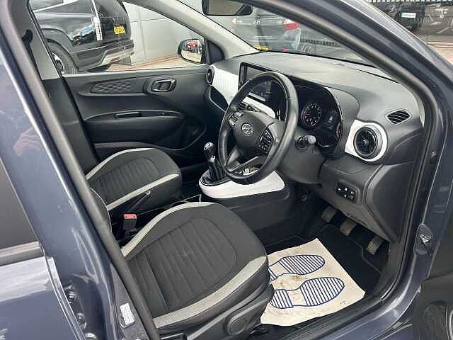 Hyundai i10 1.2 MPi Premium 5dr
