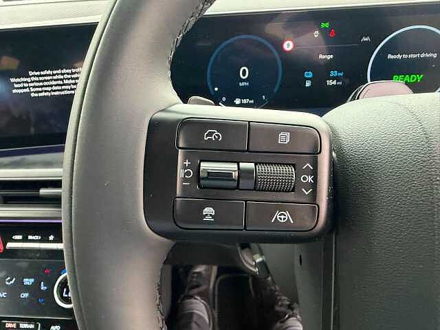 Hyundai SANTA FE Plug-in Hybrid 1.6 T-GDi 13.8kWh Calligraphy Auto 4WD Euro 6 (s/s) 5dr