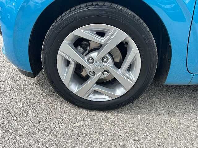 Hyundai i10 1.0 SE Connect Hatchback 5dr Petrol Manual Euro 6 (s/s) (67 ps)