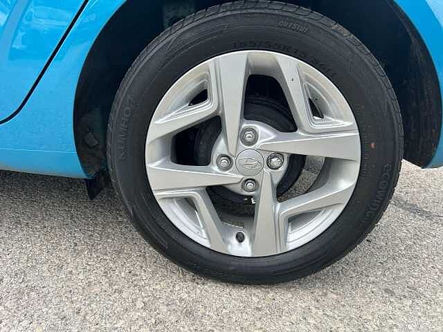 Hyundai i10 1.0 SE Connect Hatchback 5dr Petrol Manual Euro 6 (s/s) (67 ps)