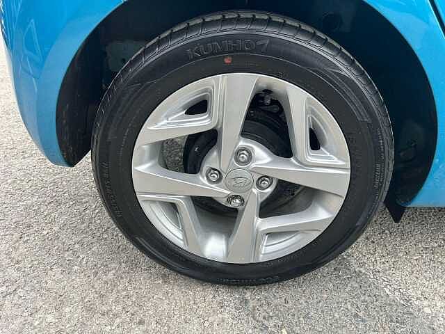 Hyundai i10 1.0 SE Connect Hatchback 5dr Petrol Manual Euro 6 (s/s) (67 ps)