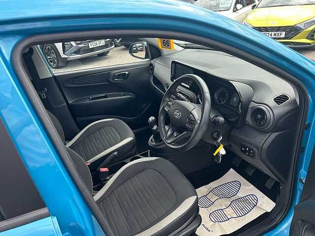Hyundai i10 1.0 SE Connect Hatchback 5dr Petrol Manual Euro 6 (s/s) (67 ps)