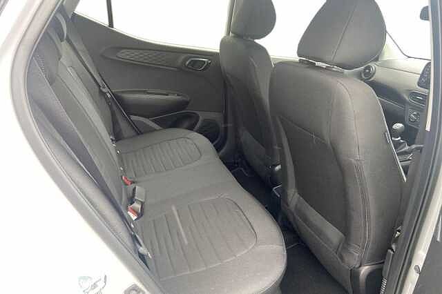Hyundai I10 1.0 Advance Hatchback 5dr Petrol Manual Euro 6 (s/s) (63 ps) Grey