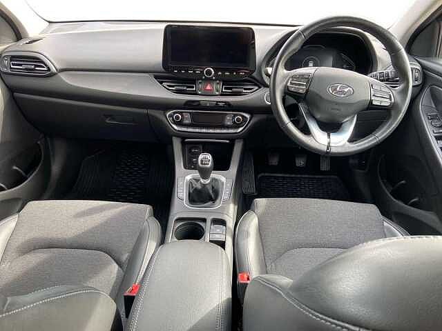 Hyundai I30 1.0 T-GDi MHEV Premium Hatchback 5dr Petrol Hybrid Manual Euro 6 (s/s) (120 ps) Ultimate Red