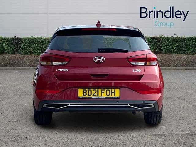 Hyundai I30 1.0 T-GDi MHEV Premium Hatchback 5dr Petrol Hybrid Manual Euro 6 (s/s) (120 ps) Ultimate Red