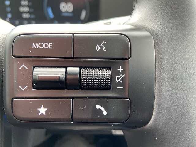 Hyundai Santa Fe 1.6T Calligraphy SUV 5dr Petrol Hybrid Auto Euro 6 (s/s) (7Seat) (239 ps)