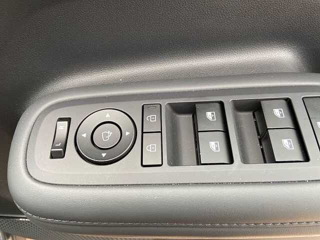 Hyundai Santa Fe 1.6T Calligraphy SUV 5dr Petrol Hybrid Auto Euro 6 (s/s) (7Seat) (239 ps)