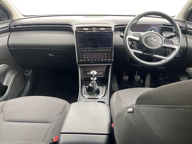 Hyundai TUCSON 1.6 T-GDi SE Connect SUV 5dr Petrol Manual Euro 6 (s/s) (150 ps) Dark Knight Grey