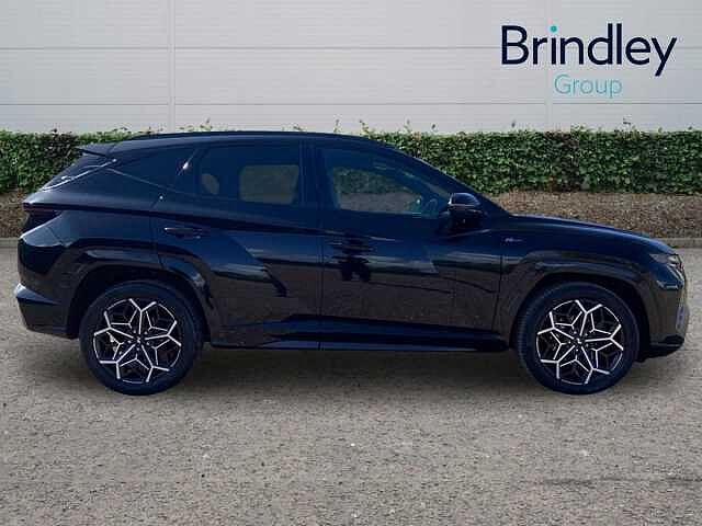 Hyundai TUCSON 1.6 h T-GDi N Line S SUV 5dr Petrol Hybrid Auto Euro 6 (s/s) (230 ps) Abyss Black