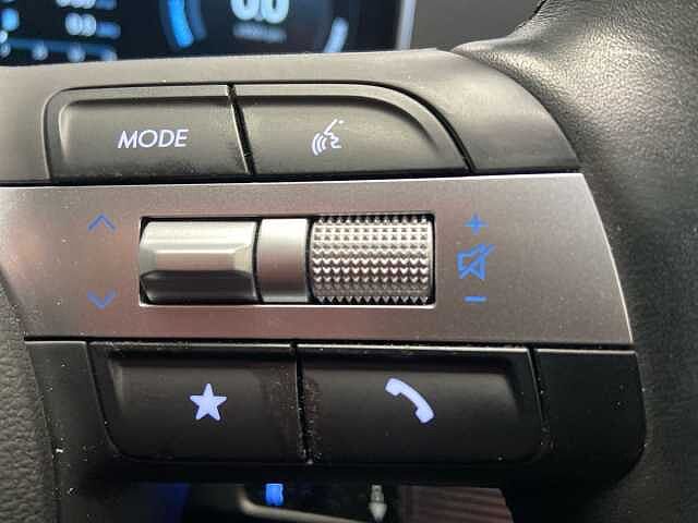 Hyundai TUCSON 1.6 T-GDi Ultimate SUV 5dr Petrol Hybrid Auto Euro 6 (s/s) (215 ps) Shimering Silver