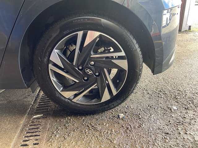 Hyundai i20 1.0 T-GDi MHEV SE Connect Hatchback 5dr Petrol Hybrid DCT Euro 6 (s/s) (100 ps)
