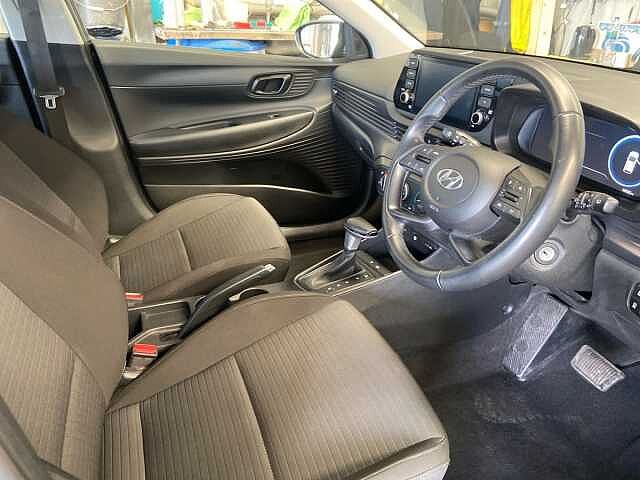 Hyundai i20 1.0 T-GDi MHEV SE Connect Hatchback 5dr Petrol Hybrid DCT Euro 6 (s/s) (100 ps)
