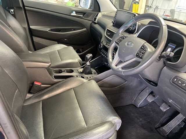 Hyundai Tucson 1.6 CRDi Premium SUV 5dr Diesel Manual Euro 6 (s/s) (115 ps)