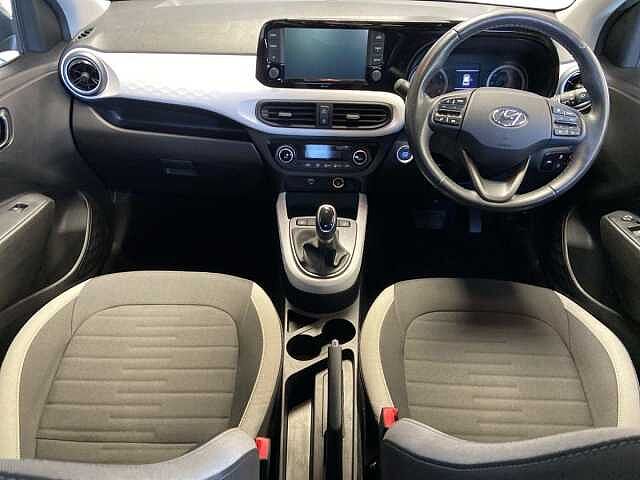 Hyundai i10 1.2 Premium Hatchback 5dr Petrol Auto Euro 6 (s/s) (84 ps)