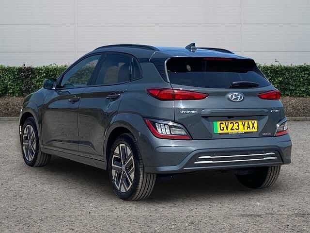 Hyundai Kona 64kWh Premium SUV 5dr Electric Auto (10.5kW Charger) (204 ps)