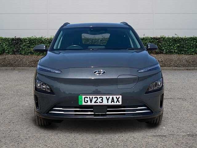 Hyundai Kona 64kWh Premium SUV 5dr Electric Auto (10.5kW Charger) (204 ps)