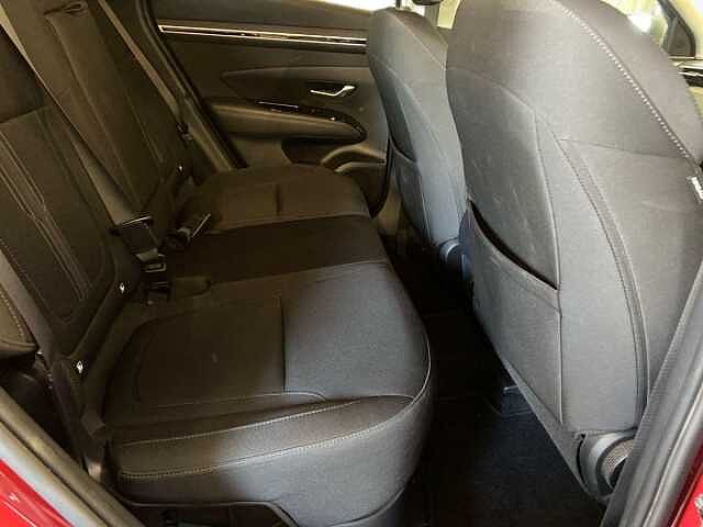 Hyundai TUCSON 1.6 T-gdi Hybrid 230ps Premium Au Red