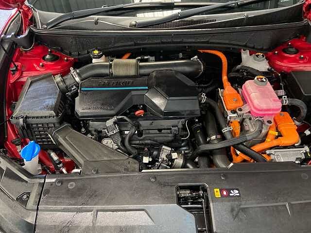 Hyundai TUCSON 1.6 T-gdi Hybrid 230ps Premium Au Red
