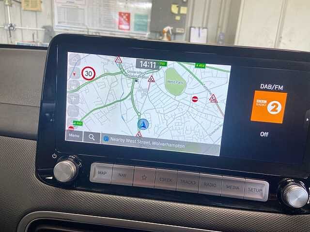 Hyundai Kona 64kWh Ultimate SUV 5dr Electric Auto (10.5kW Charger) (204 ps)