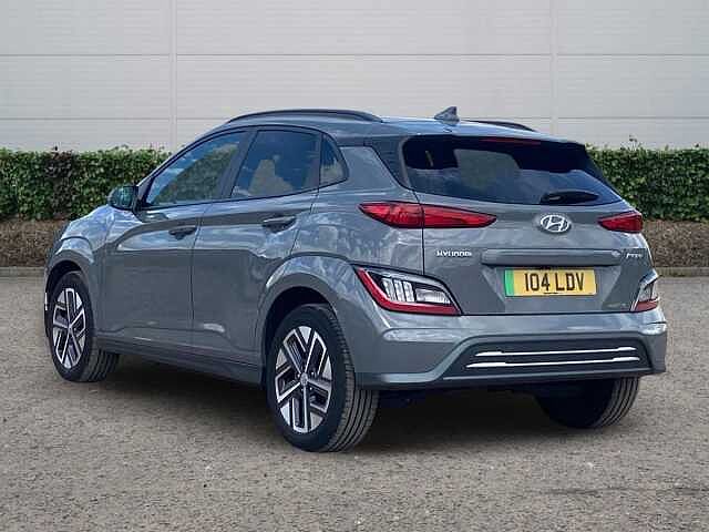 Hyundai Kona 64kWh Ultimate SUV 5dr Electric Auto (10.5kW Charger) (204 ps)