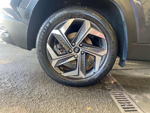 Hyundai TUCSON 1.6 h T-GDi Ultimate SUV 5dr Petrol Hybrid Auto Euro 6 (s/s) (230 ps) Dark Knight Grey