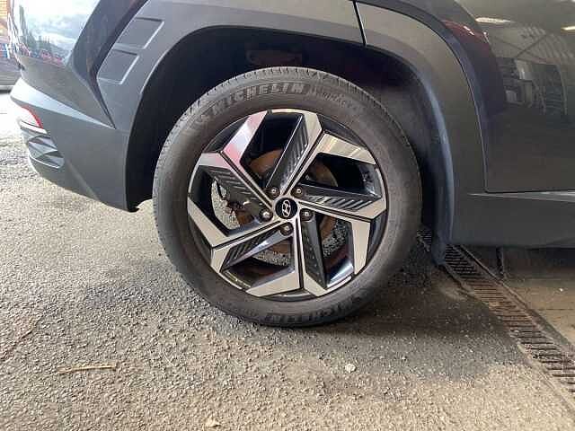 Hyundai TUCSON 1.6 T-GDi 13.8kWh Ultimate SUV 5dr Petrol Plug-in Hybrid Auto 4WD Euro 6 (s/s) ( Dark Knight Grey