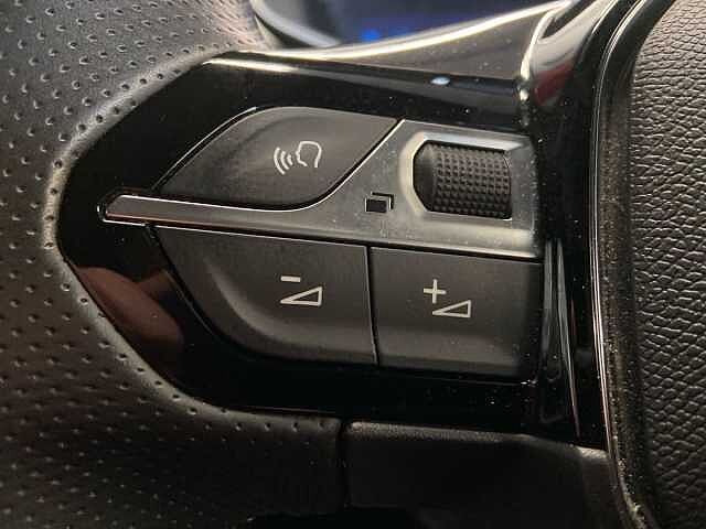 Peugeot 2008 1.2 PureTech GT SUV 5dr Petrol Manual Euro 6 (s/s) (130 ps)