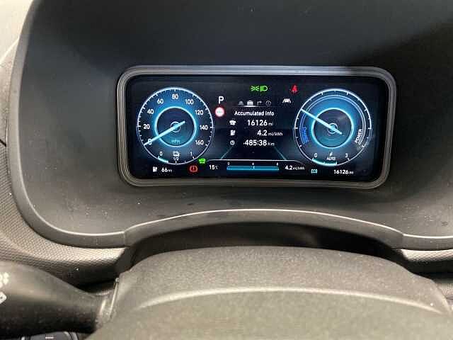 Hyundai KONA 64kWh Ultimate SUV 5dr Electric Auto (10.5kW Charger) (204 ps) Ultimate Red