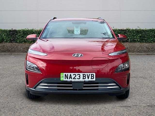 Hyundai KONA 64kWh Ultimate SUV 5dr Electric Auto (10.5kW Charger) (204 ps) Ultimate Red