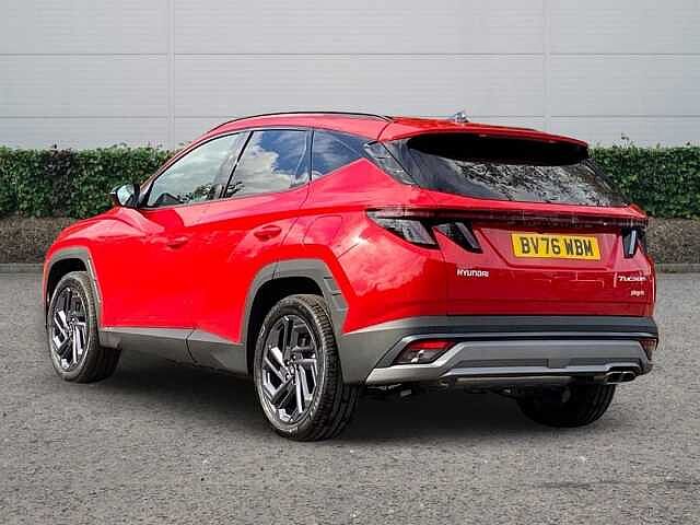 Hyundai TUCSON 1.6 T-GDi 13.8kWh Black Line SUV 5dr Petrol Plug-in Hybrid Auto Euro 6 (s/s) (28 ENGINE Red